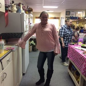 Meet your Posher, Charlane